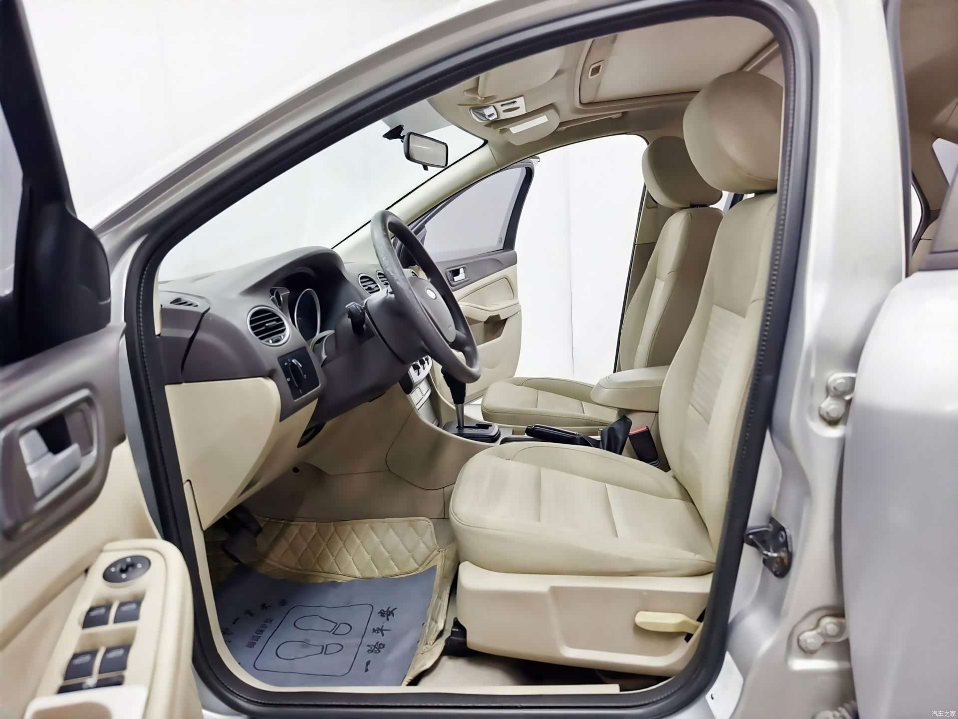 Ford Focus, 2013 11