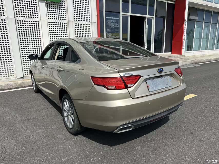 Geely Emgrand, 2017 24