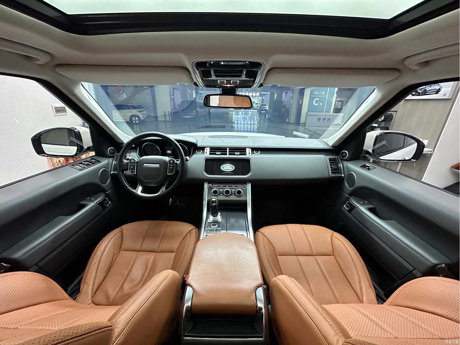 Land Rover Range Rover, 2015 11