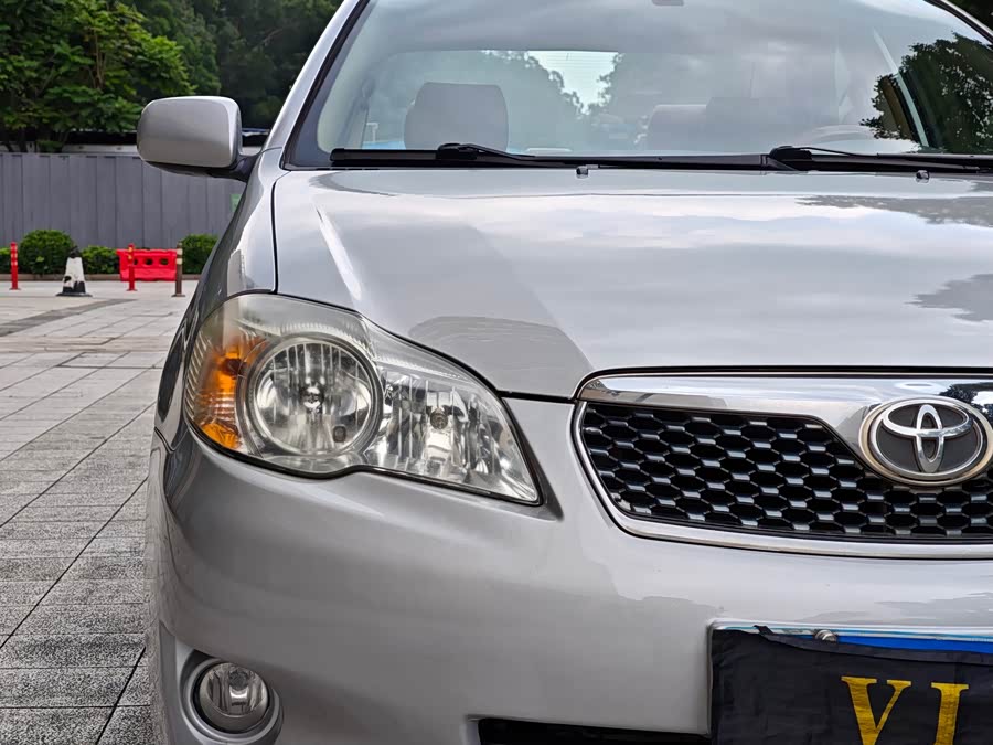 Toyota Corolla 2011, фото 4