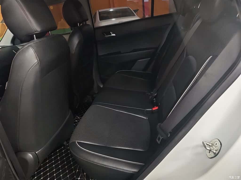 Hyundai ix25, 2017 17