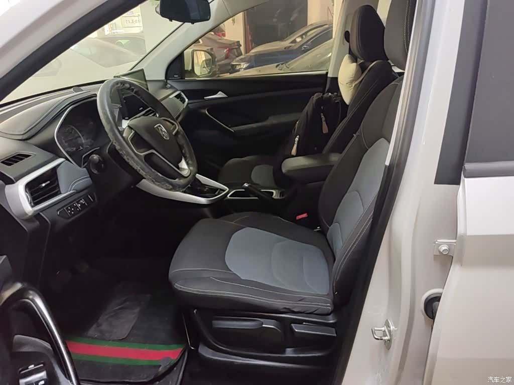 Wuling 530, 2019 15