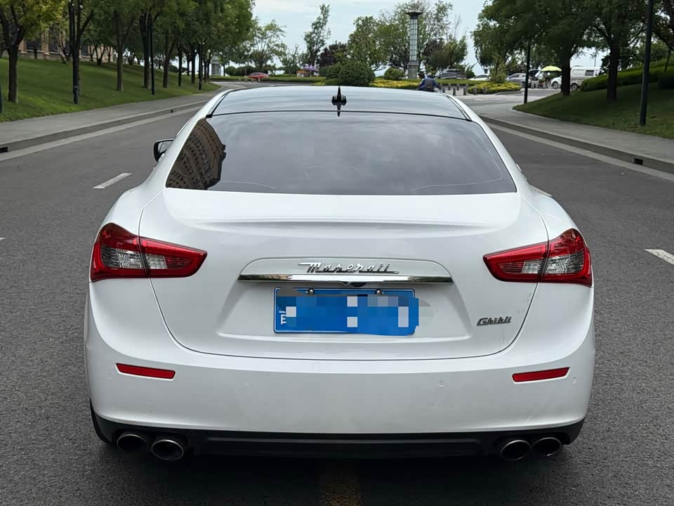 Maserati Ghibli Maserati Ghibli