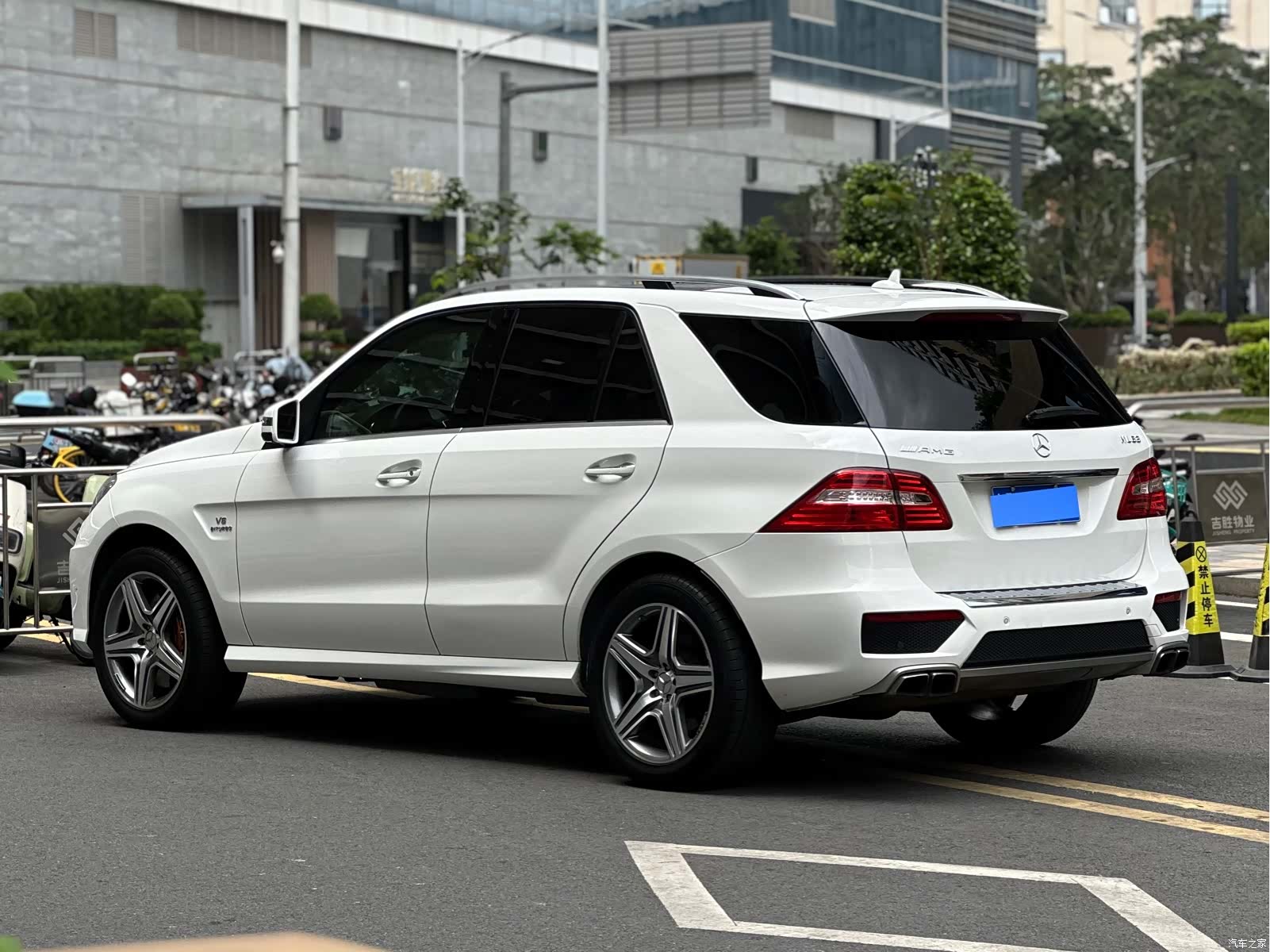 Mercedes-Benz M-Class AMG, 2016 18
