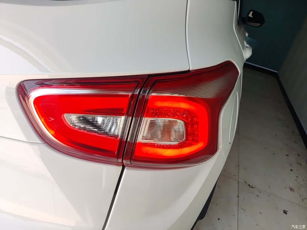 Wuling 510, 2017 8