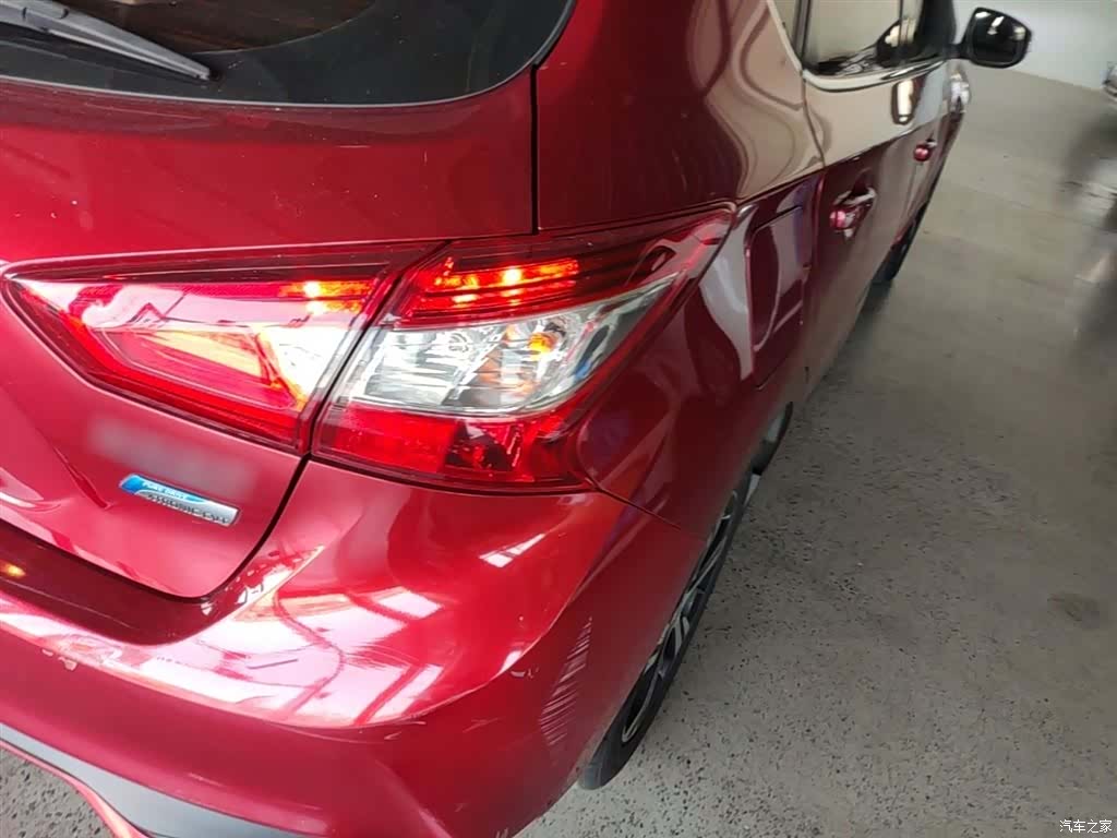 Nissan Tiida, 2016 8