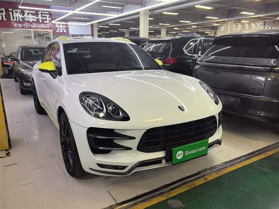Porsche Macan Porsche Macan
