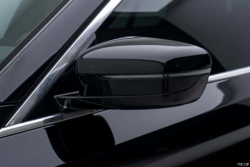 BMW 5 Series, 2022 26