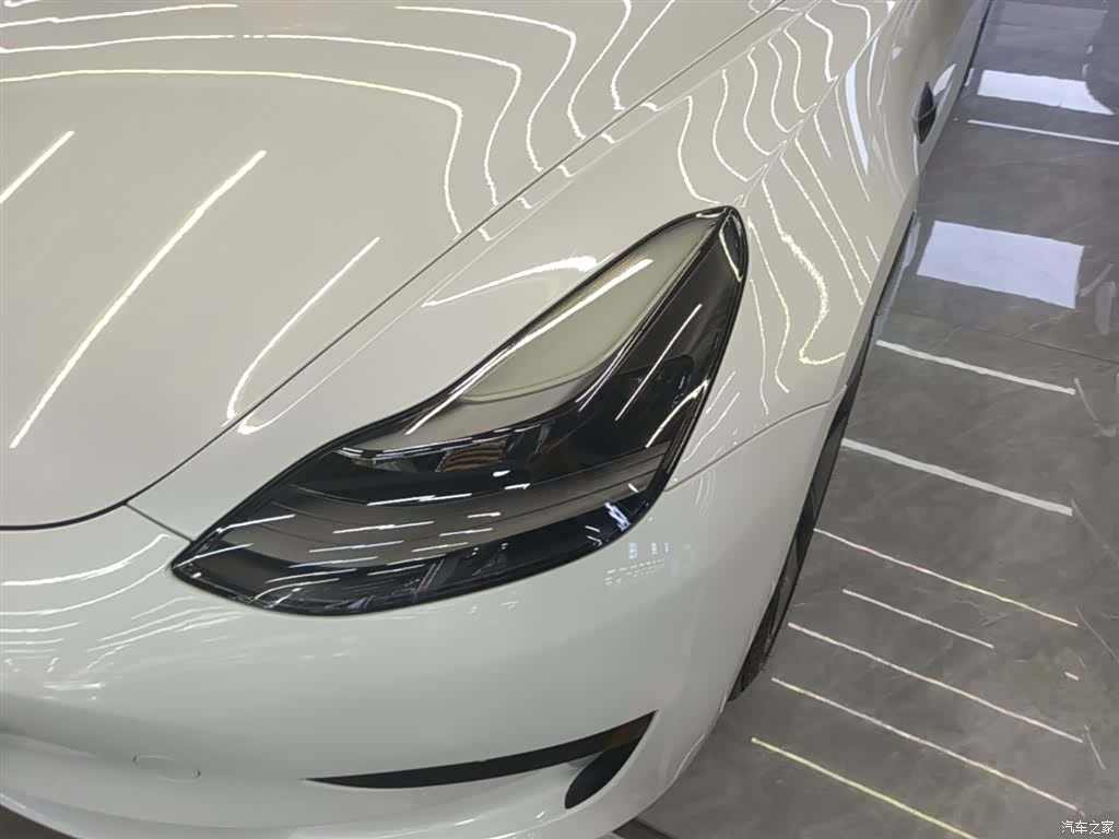 Tesla Model 3, 2021 24