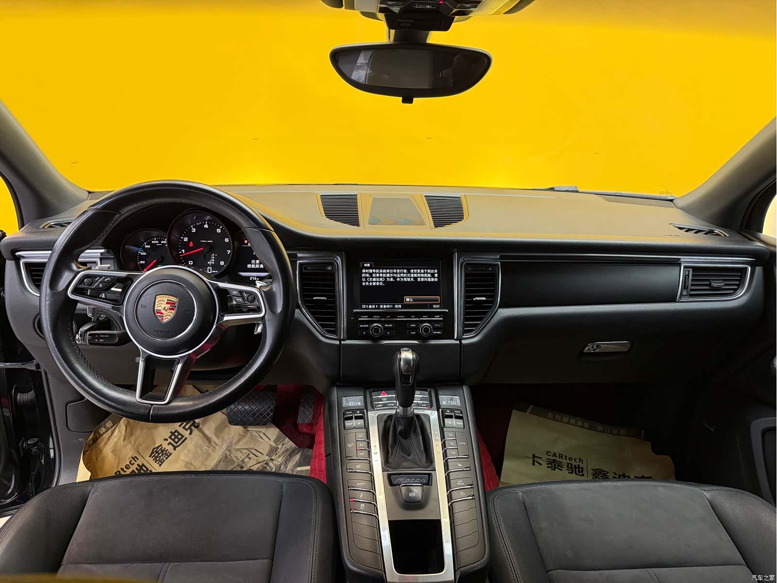 Porsche Macan, 2015 12