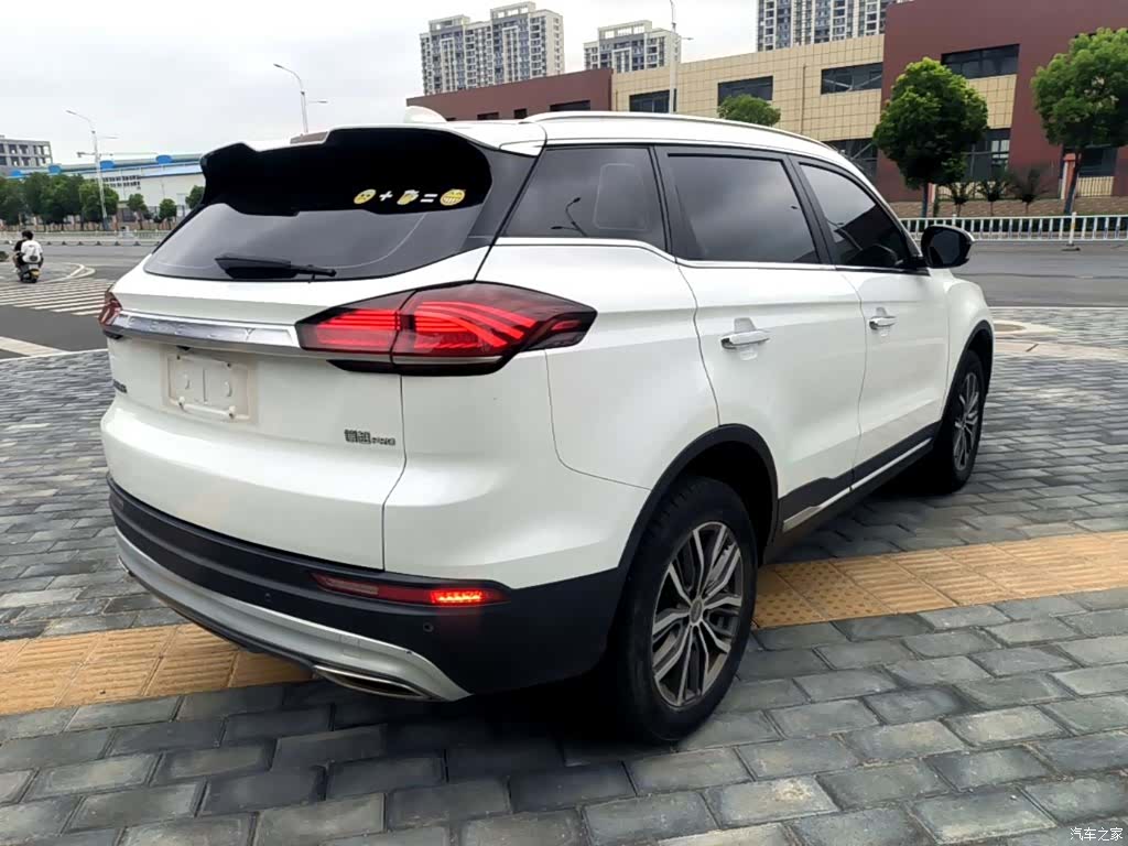 Geely Boyue, 2021 7
