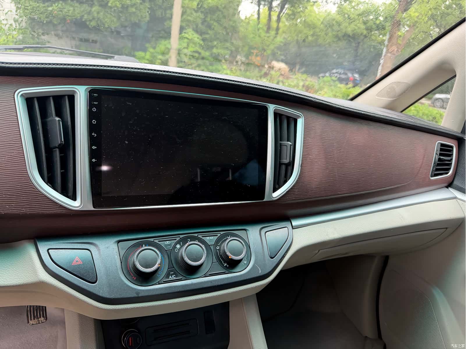 DongFeng M5L, 2018 11