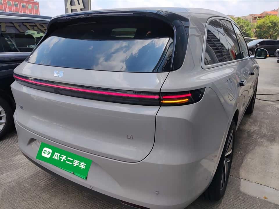 Li Auto Ideal L6