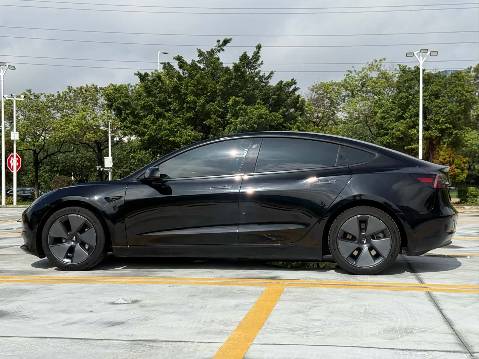 Tesla Model 3, 2021 16