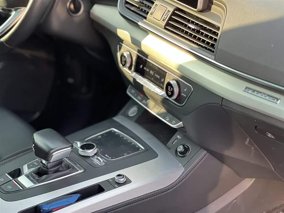 Audi Q5L Audi Q5L