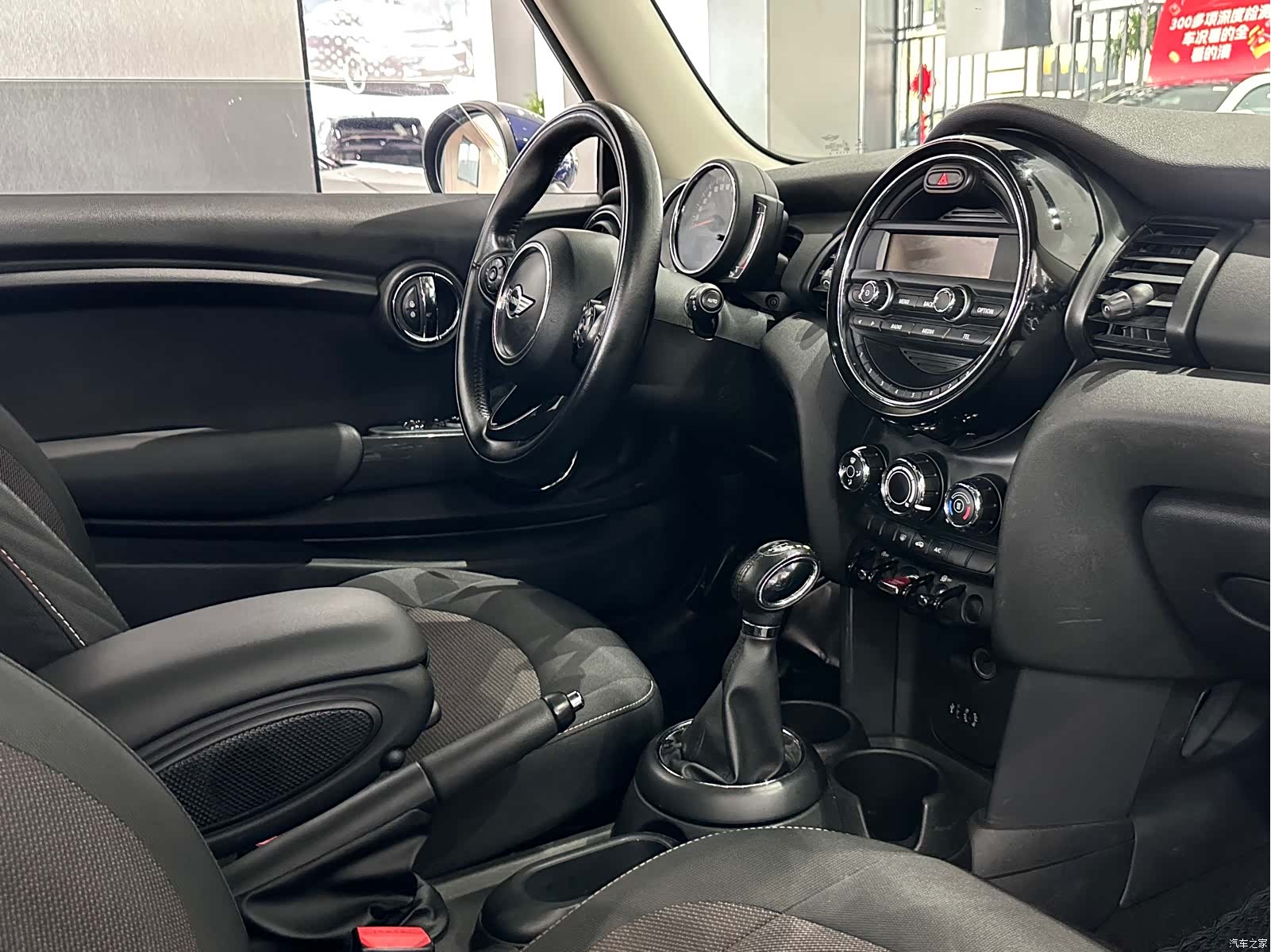 Mini ONE, 2017 все фото