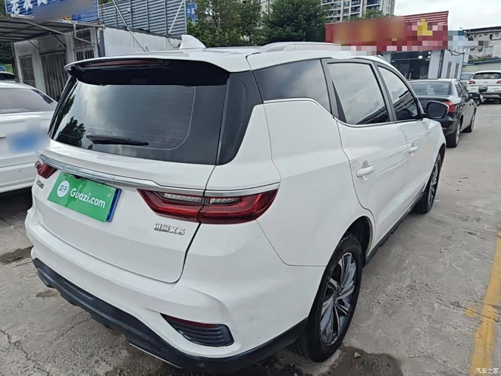 Geely X6, 2020 7