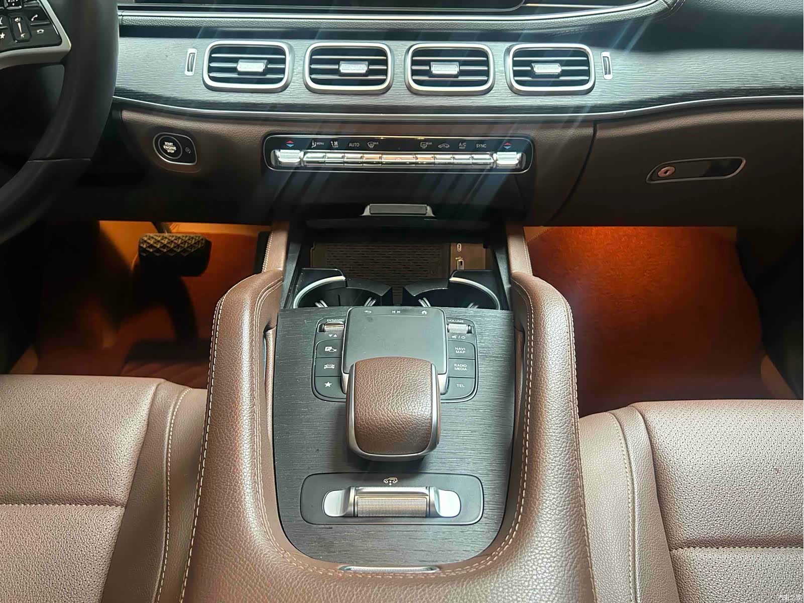 Mercedes-Benz GLE, 2024 7