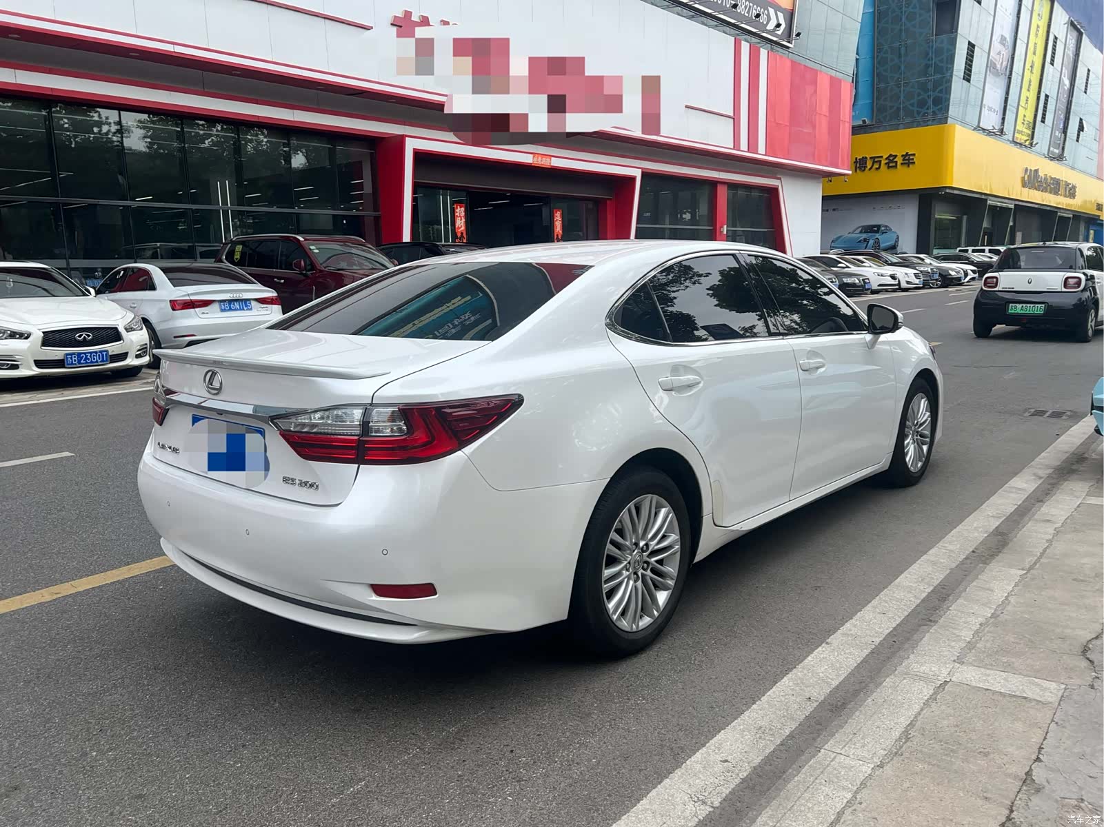 Lexus ES, 2018 4