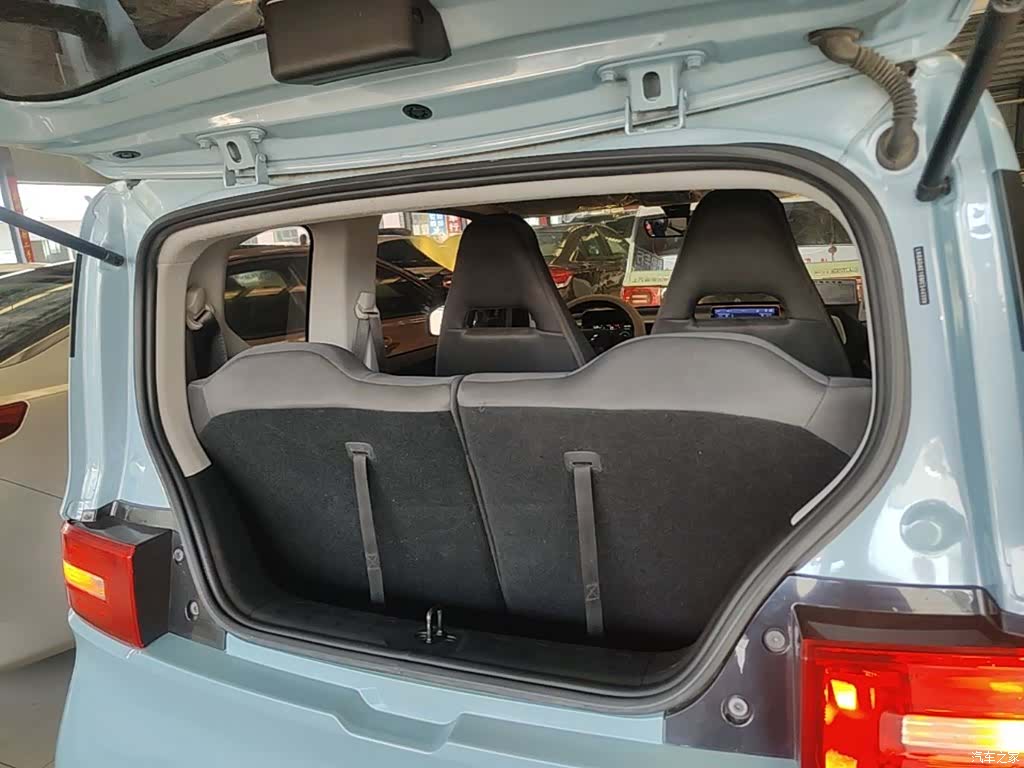 Wuling MINIEV, 2021 19