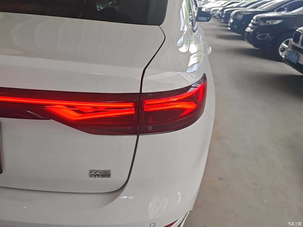 Geely Emgrand, 2025 8