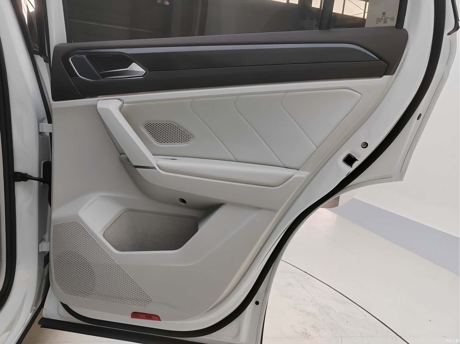 Volkswagen Tayron, 2023 23