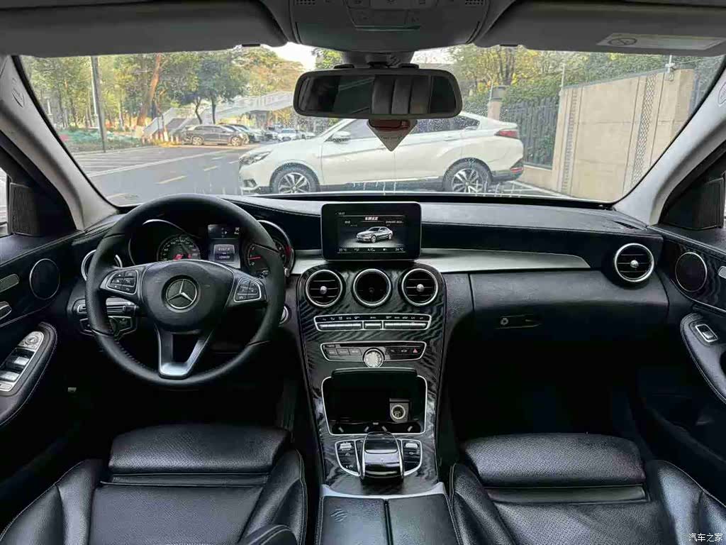 Mercedes-Benz C-Class, 2017 10