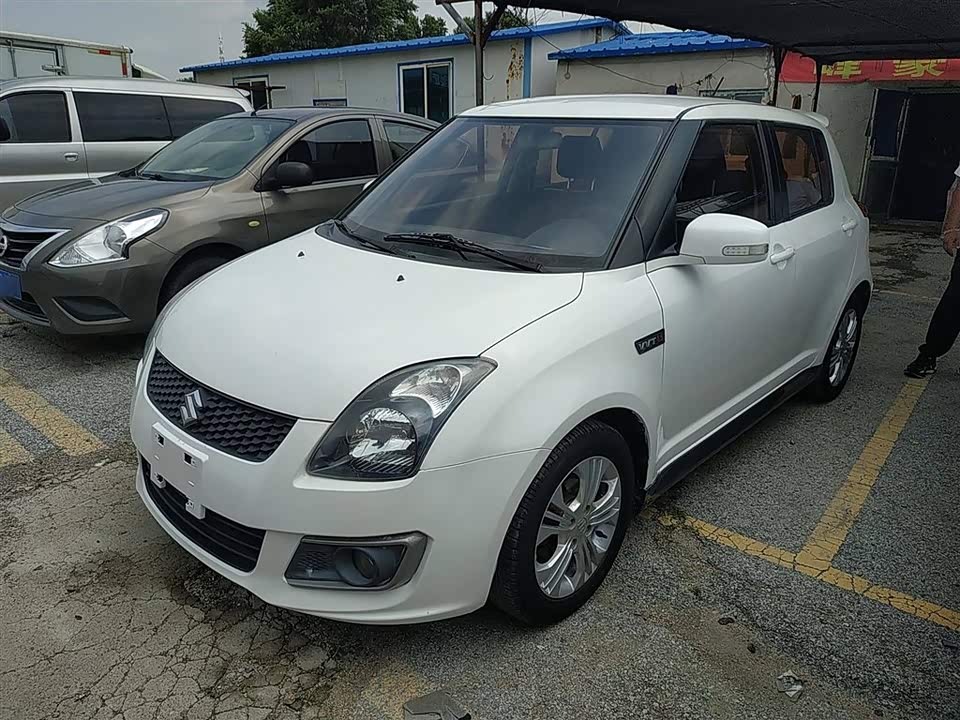 Suzuki Swift Suzuki Swift