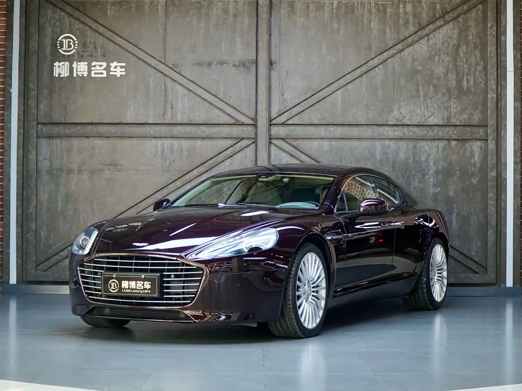 Aston Martin Rapide