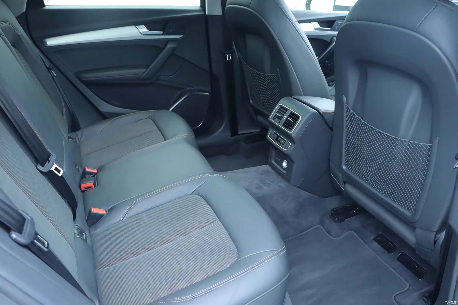 Audi Q5L, 2019 12