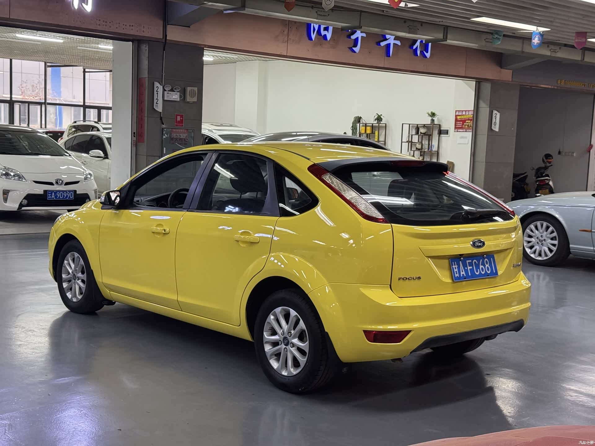 Ford Focus, 2013 все фото