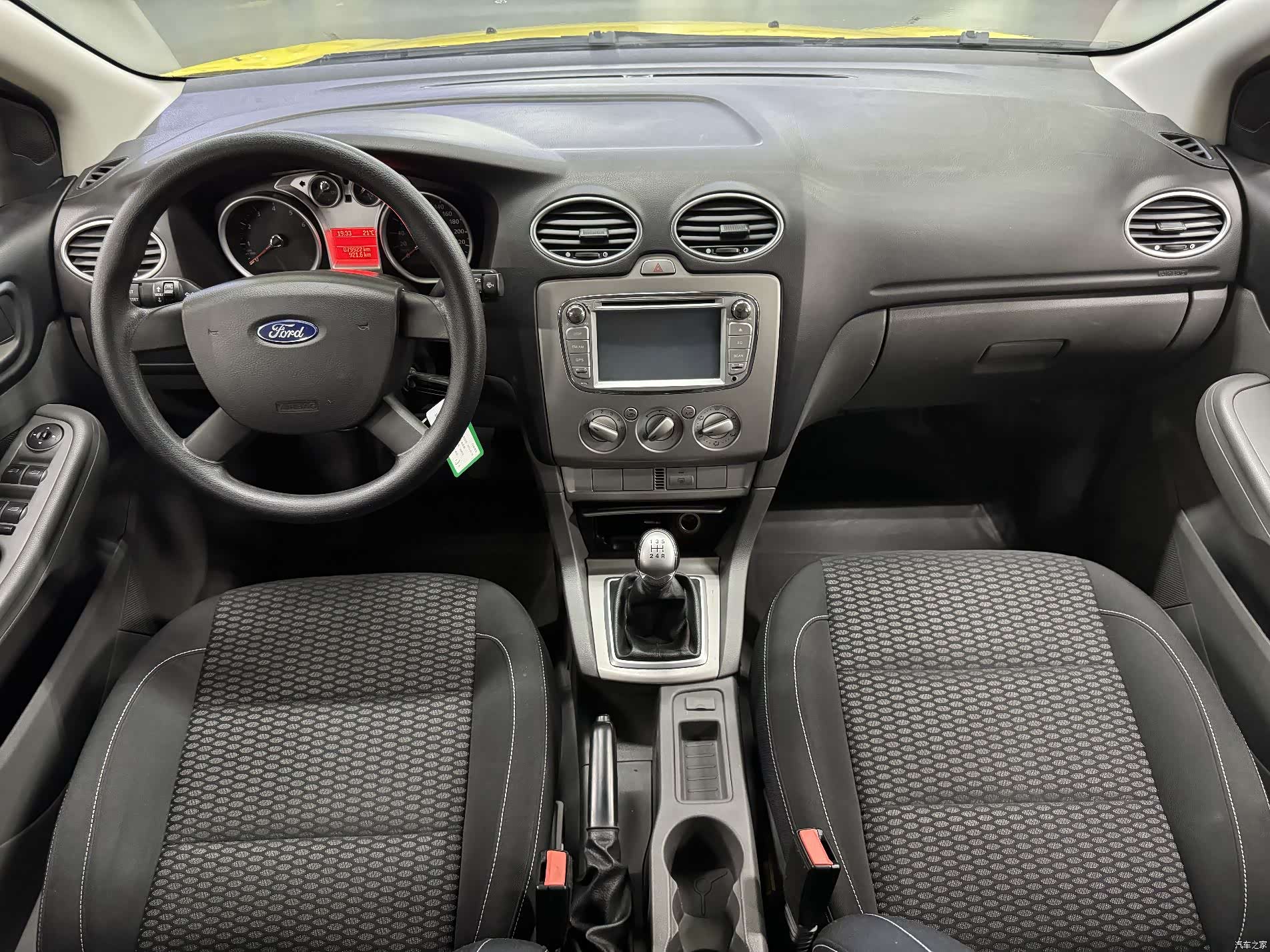 Ford Focus, 2013 17