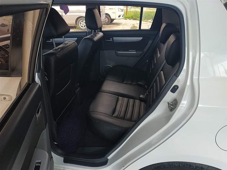 Suzuki Swift Suzuki Swift