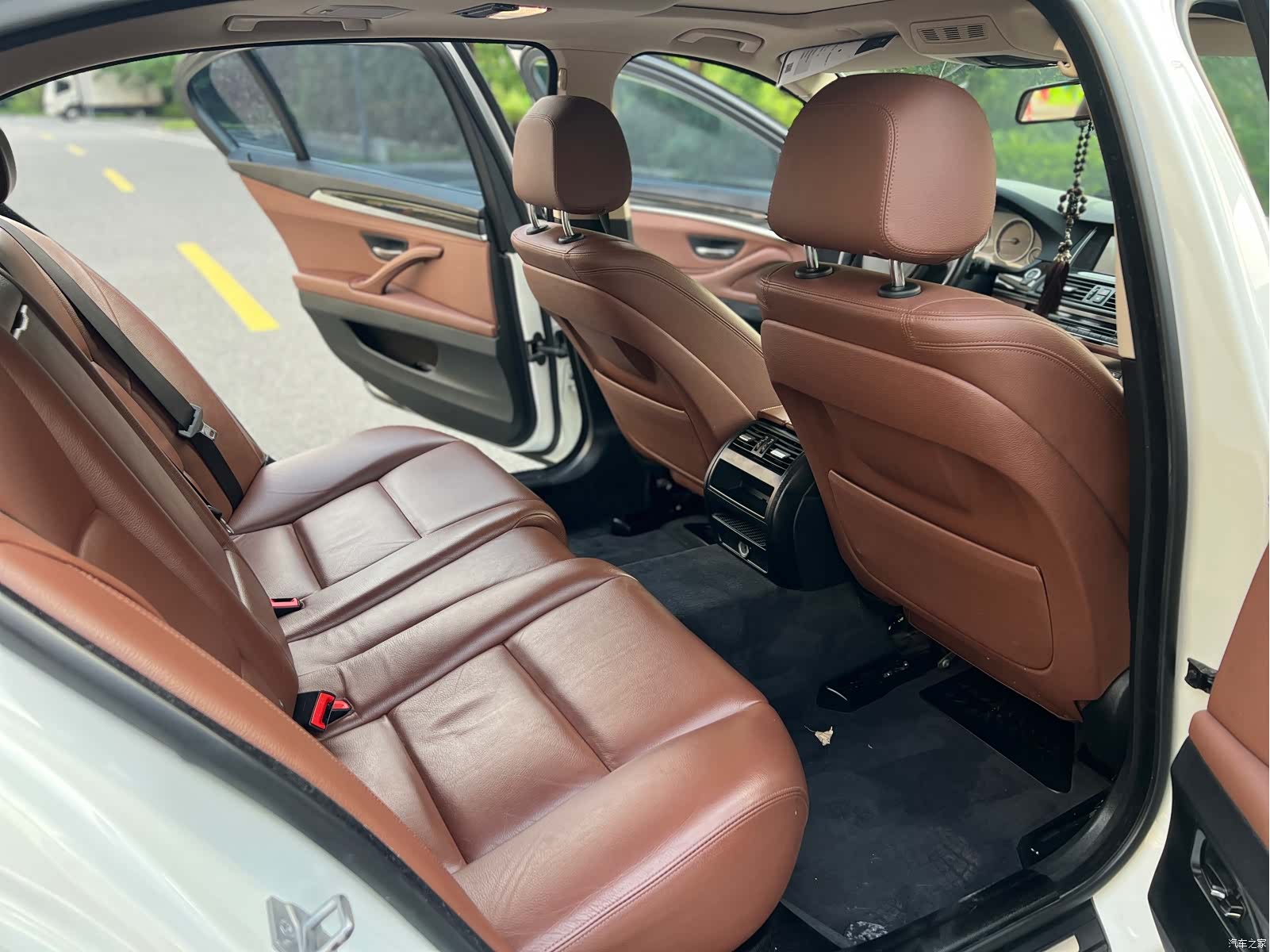 BMW 5 Series, 2016 8
