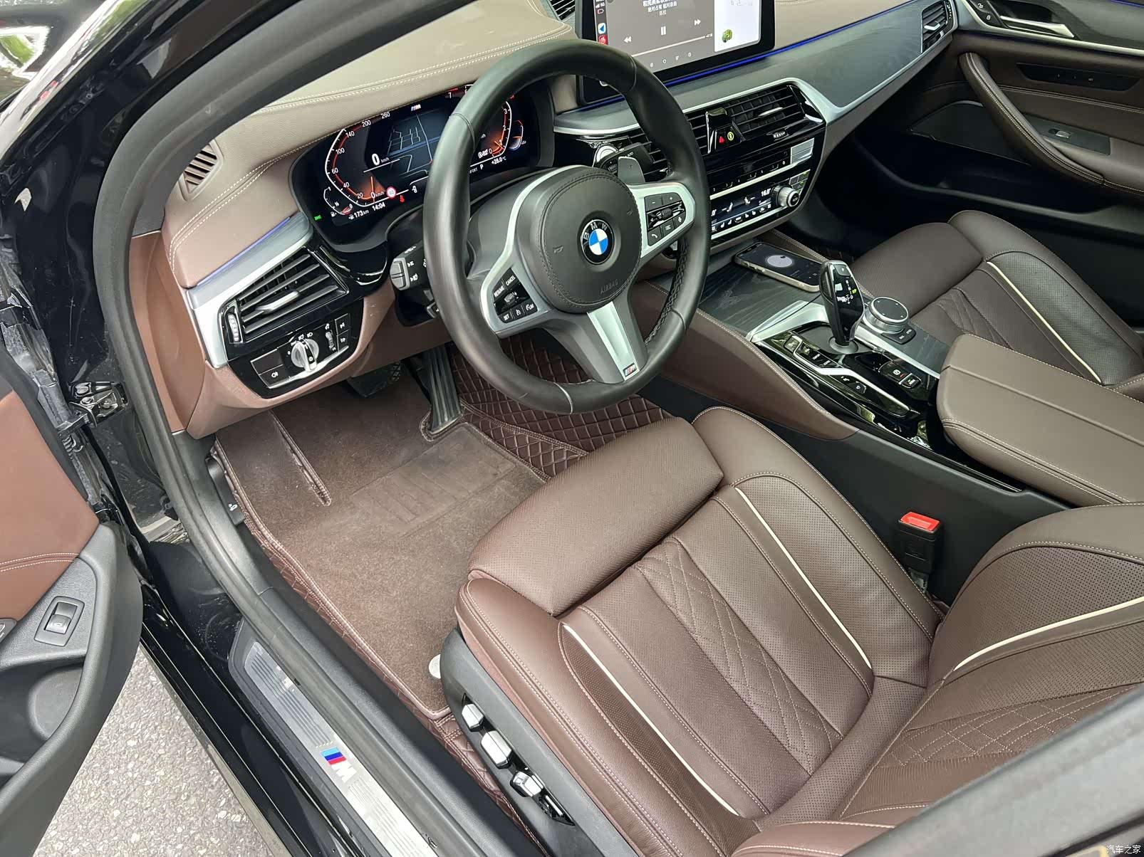 BMW 5 Series, 2022 14
