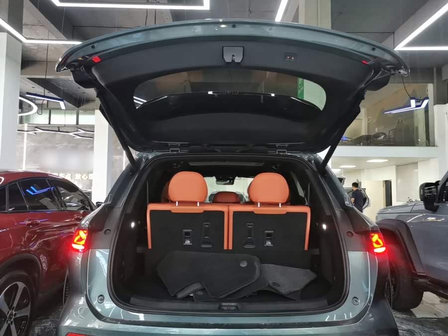 BYD Tang L 2025, фото 19