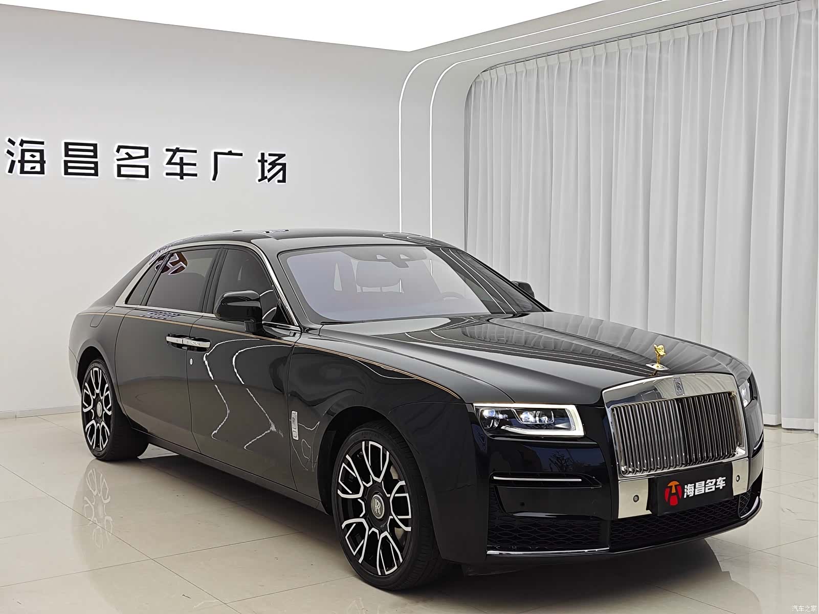 Rolls-Royce Ghost, 2021 3