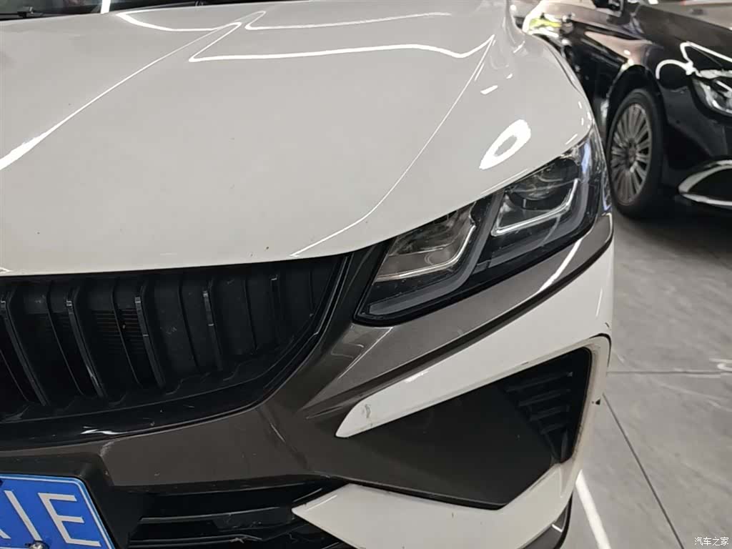 Geely Coolray, 2023 24