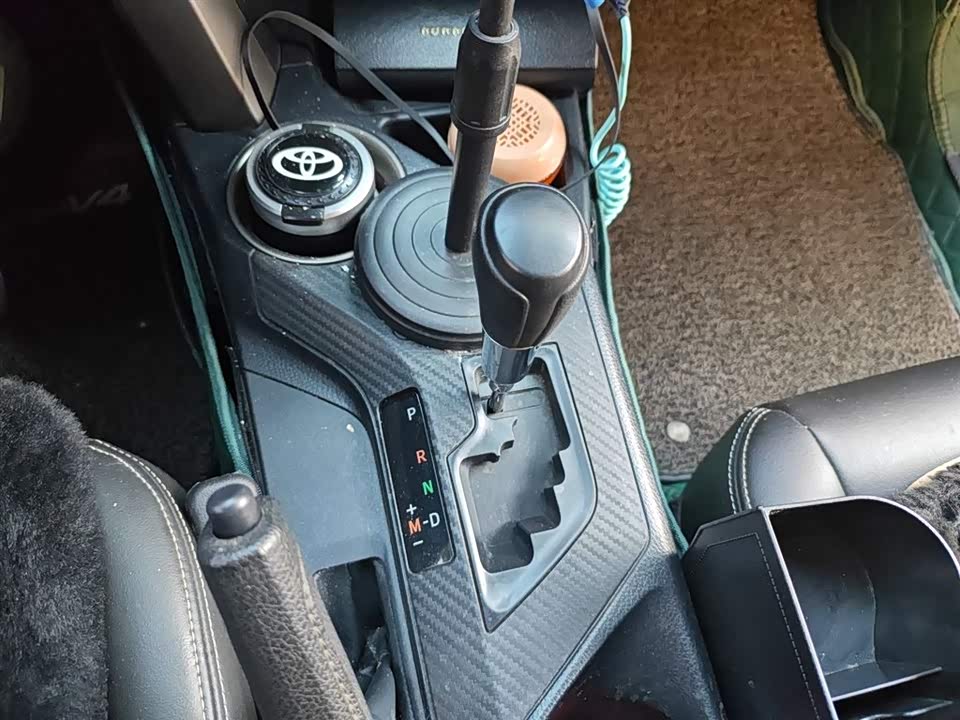 Toyota RAV4 Rongfang