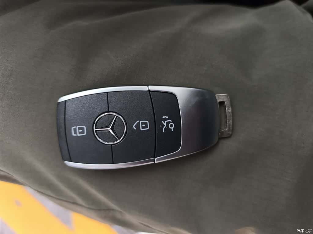 Mercedes-Benz C-Class, 2019 9