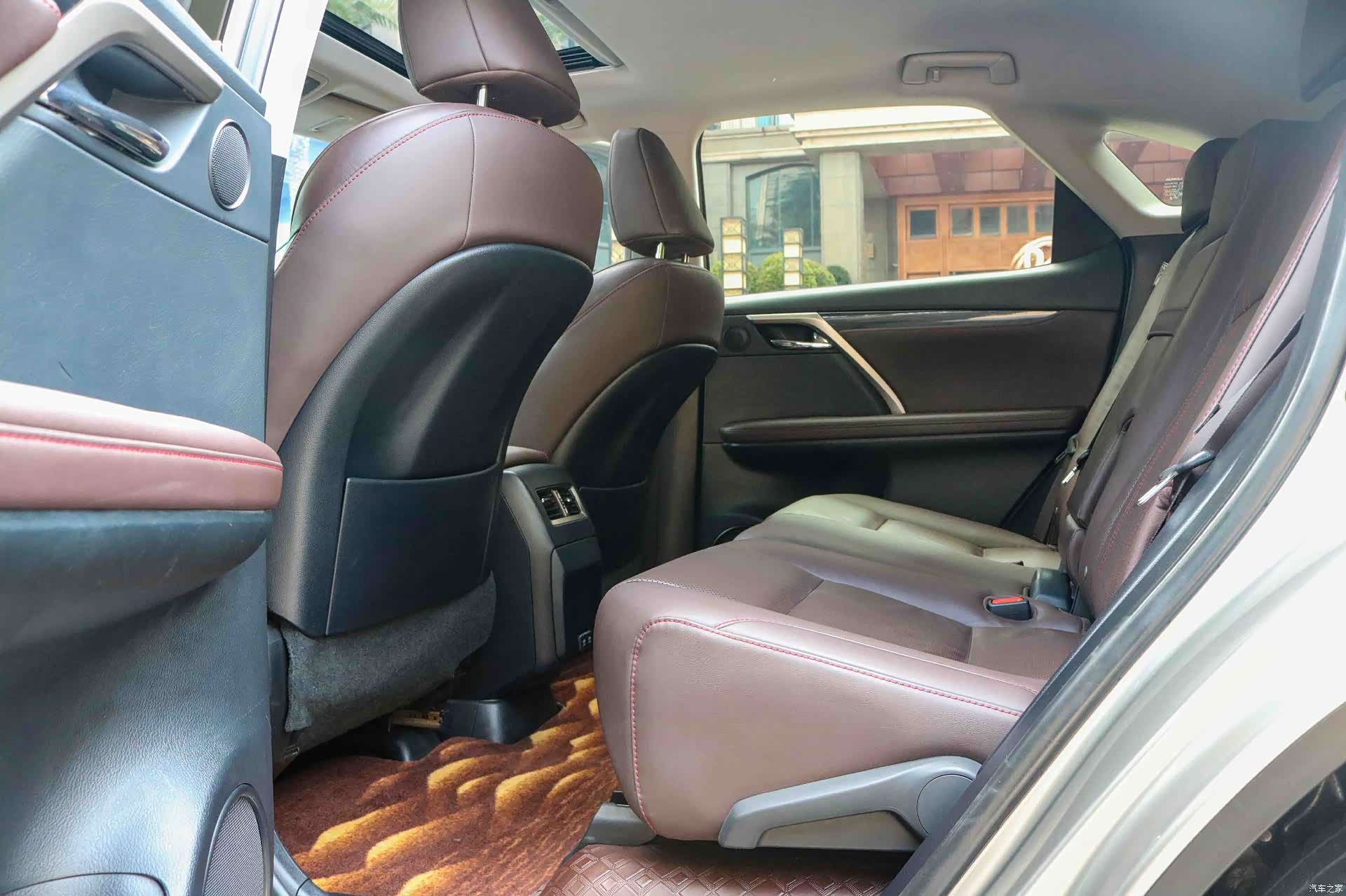 Lexus RX, 2022 9