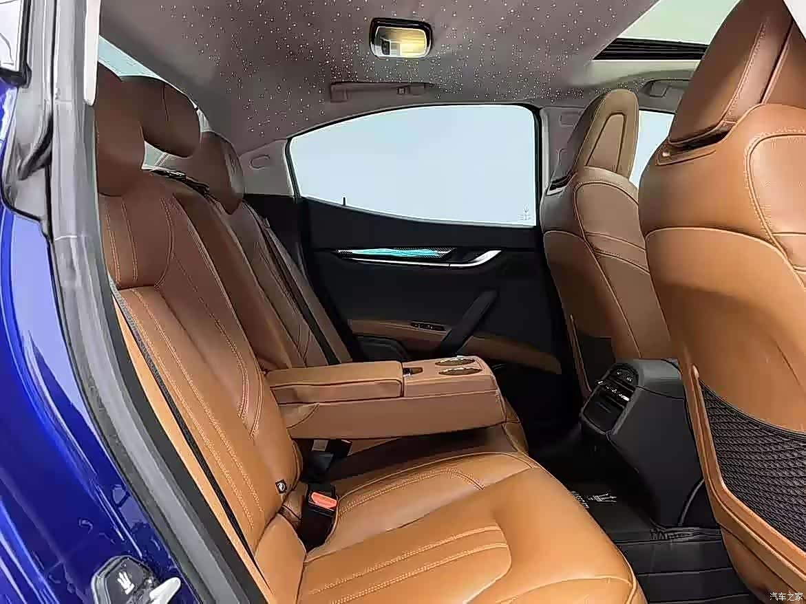 Maserati Ghibli, 2021 18