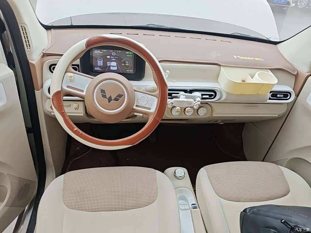 Wuling MINIEV, 2024 10