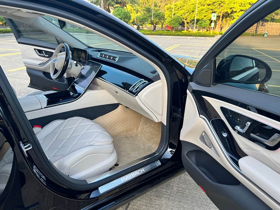 Mercedes-Benz Maybach S-class