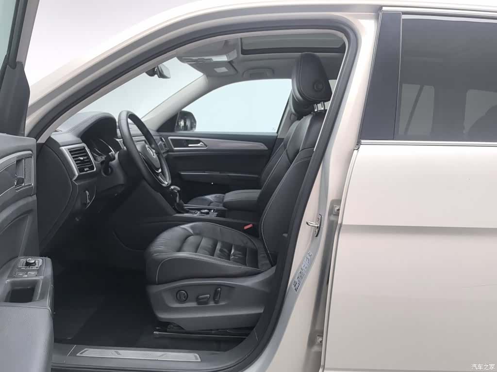 Volkswagen Teramont, 2018 10