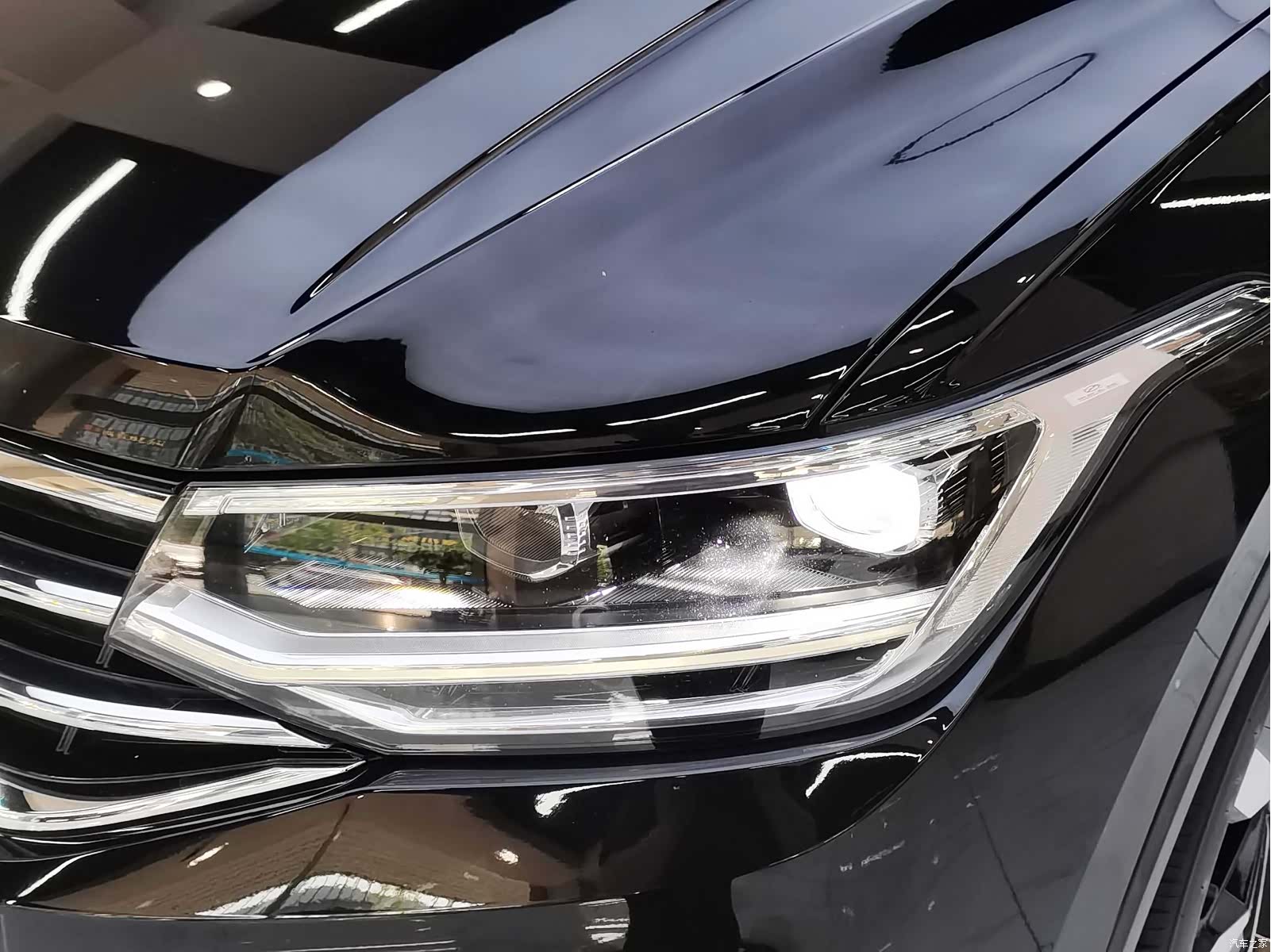 Volkswagen Tiguan L, 2022 24