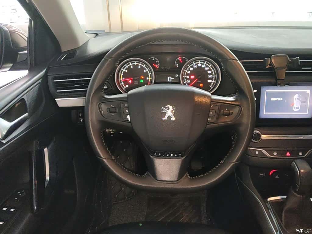 Peugeot 408, 2016 11