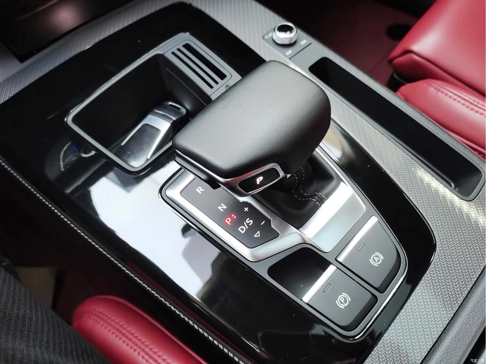 Audi Q5L, 2022 11