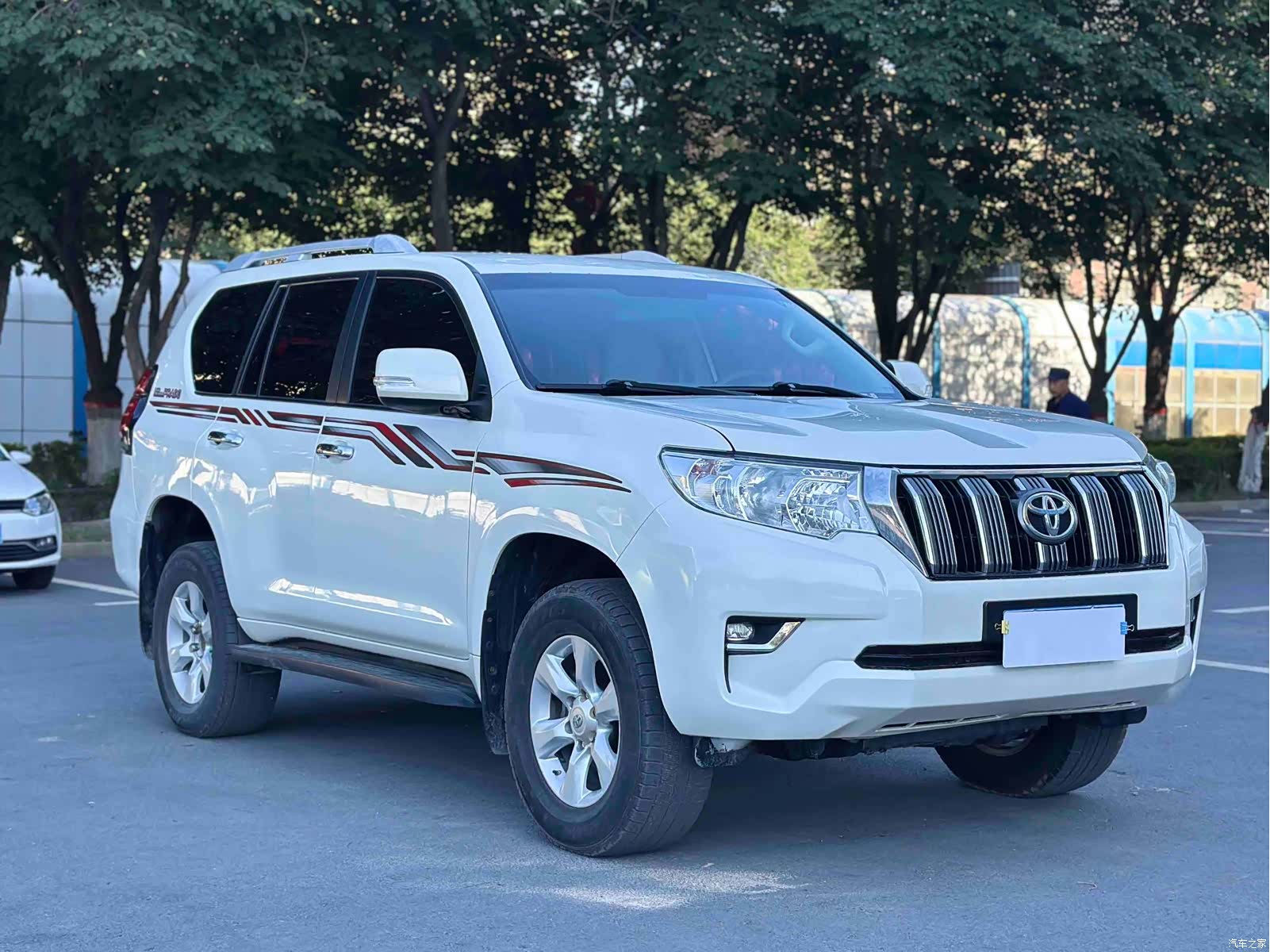 Toyota Prado, 2018 3