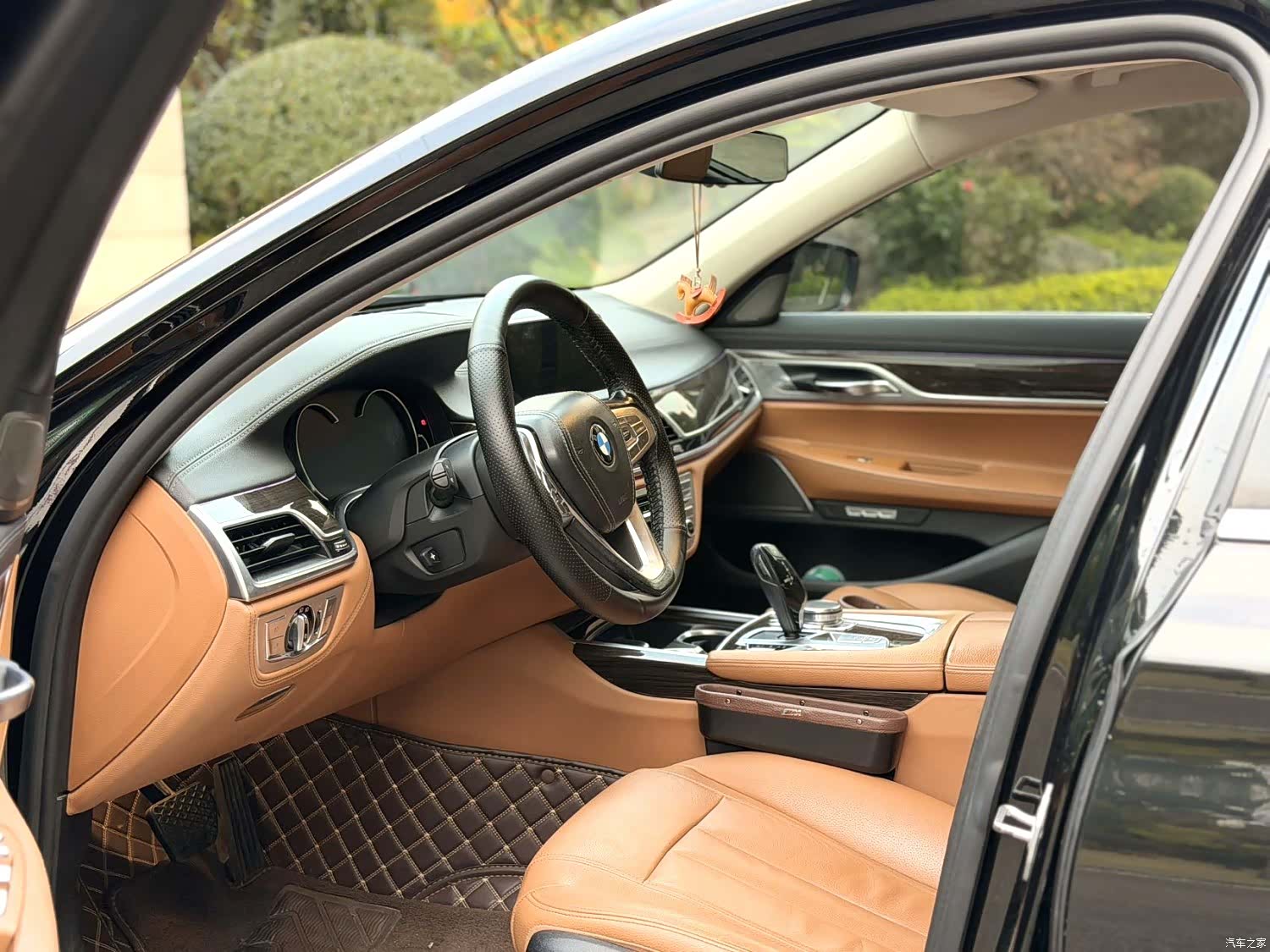BMW 7 Series, 2016 все фото